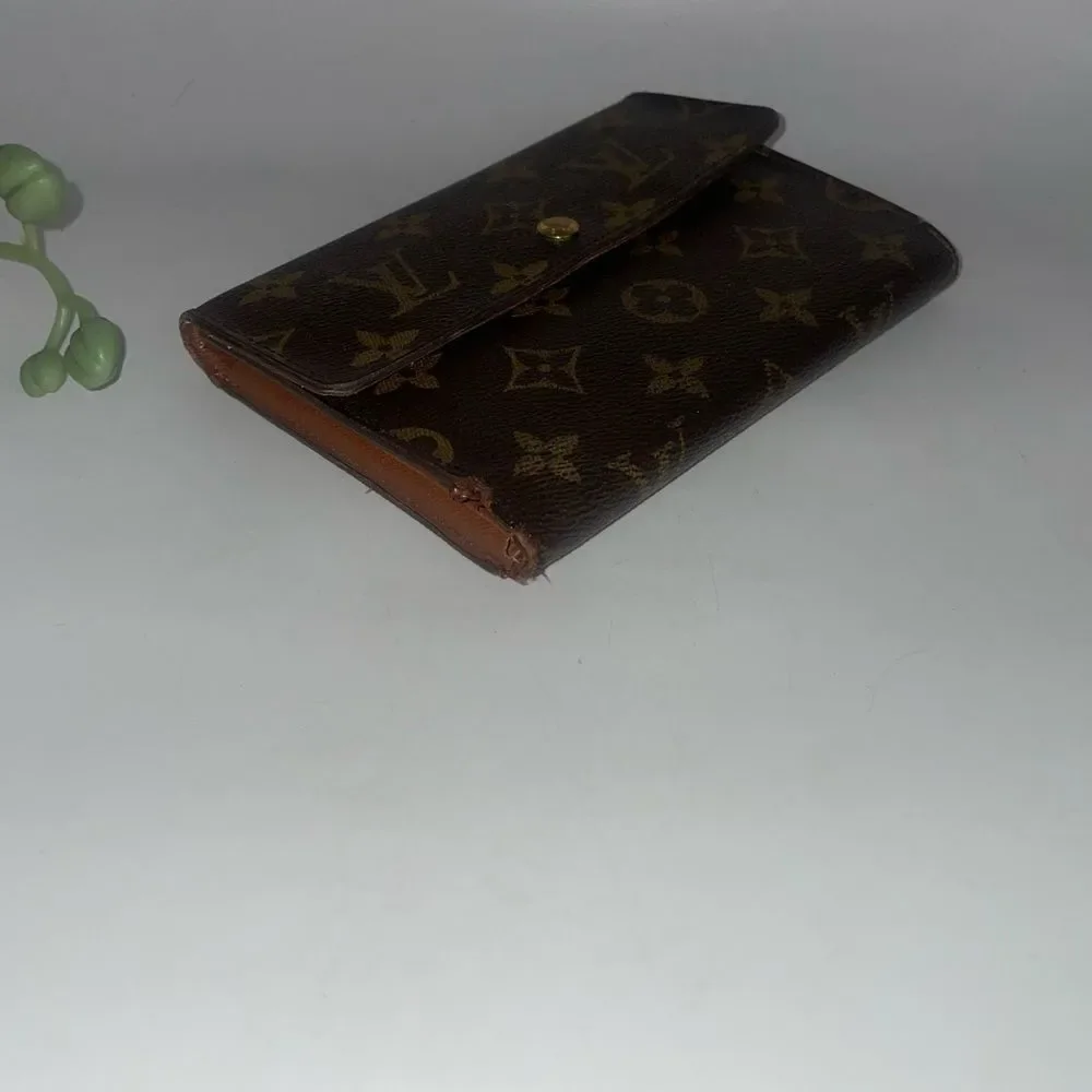 Authentic Louis Vuitton Monogram Tresor Etui Trifold Wallet